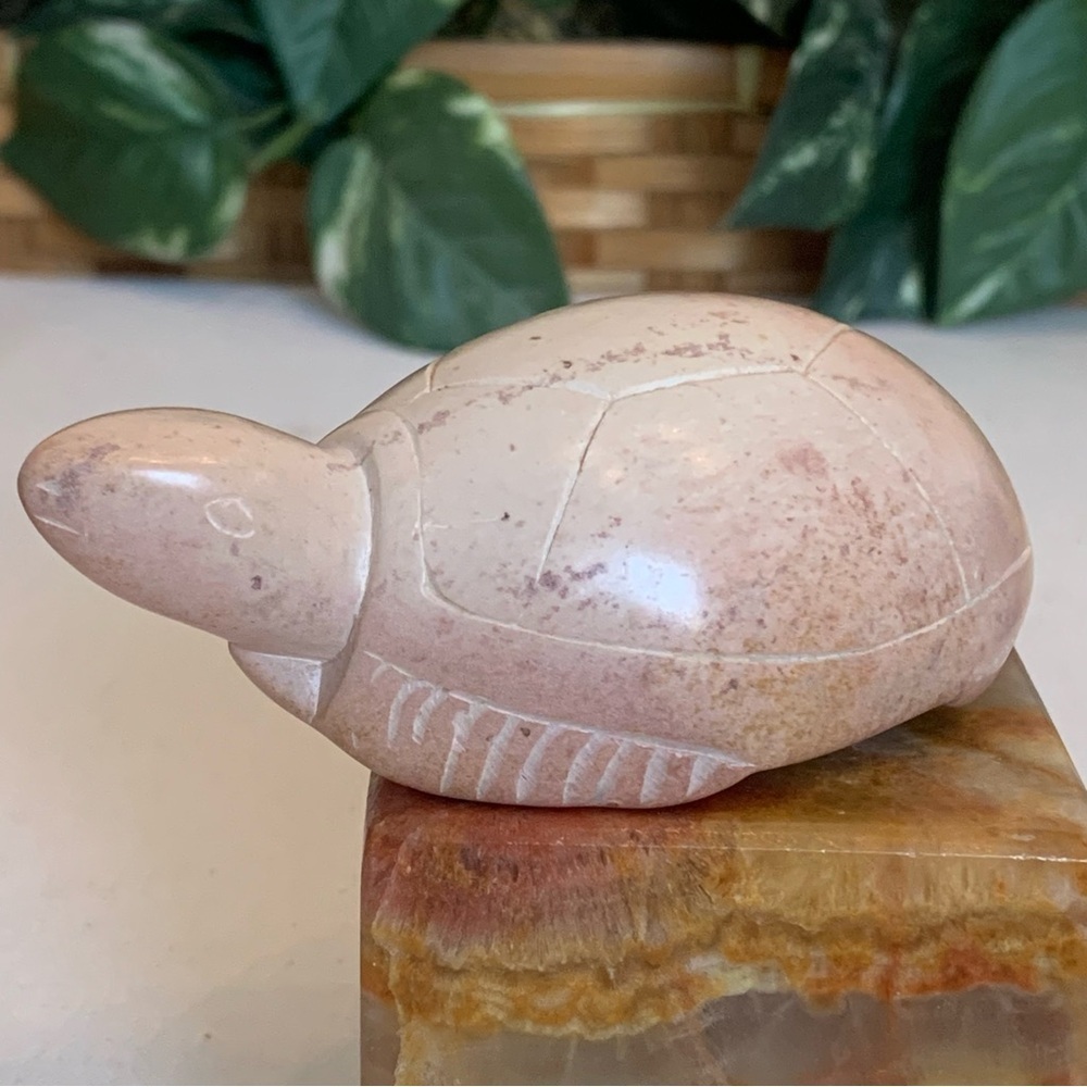 Kisii Soapstone Carved TURTLE Figurine Stone Tortoise Carving Animal Figure 4"